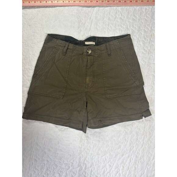 Maurice’s Green Cargo Type Shorts Size 10 Women’s - Picture 1 of 5